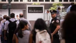 Hedge fund Muddy Waters shorts Blackstone mortgage trust - Financial Times