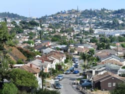 Homes.com Is a Target for This Hedge Fund. Real-Estate Listings Portals Are Being Disrupted. - barrons.com