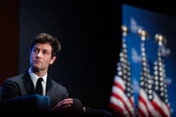 Kushner’s Thrive Holdings in Talks to Raise at Least $2 Billion - Bloomberg.com