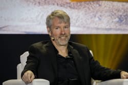 Michael Saylor’s Strategy Owns 3% of Bitcoin in Circulation After Latest Purchase - Bloomberg.com