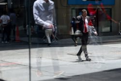 Small Hedge Funds Beat Multistrats in Rollercoaster First Half - Bloomberg